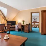 Wersal Hotel
