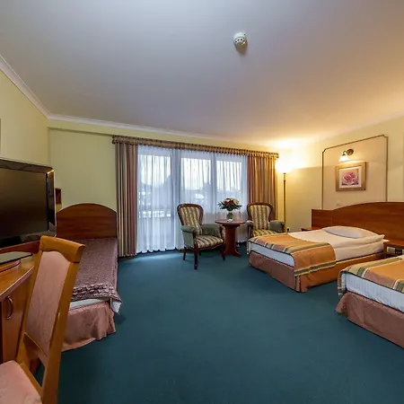 Wersal זקופאנה