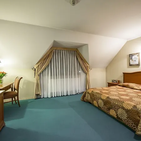 Hotel Wersal 3*