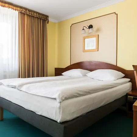 워살 호텔 자코파네