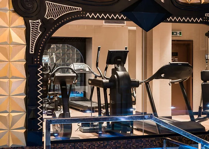 فيرساي فندق